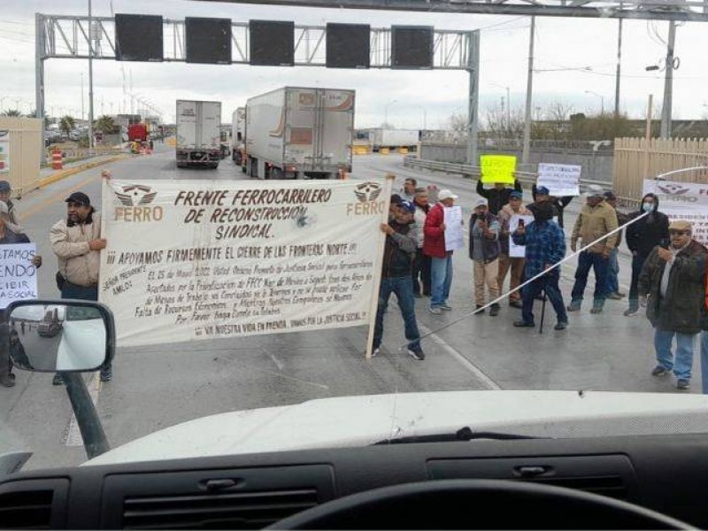 Megamarcha de Ferrocarrileros en varias entidades del país