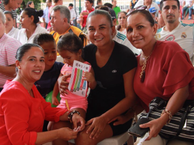 Mejorar educación, salud y economía, ofrece Graciela González