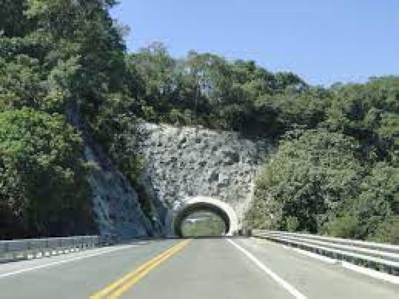 Mejorarán cobertura telefónica en autopista Tepic-San Blas