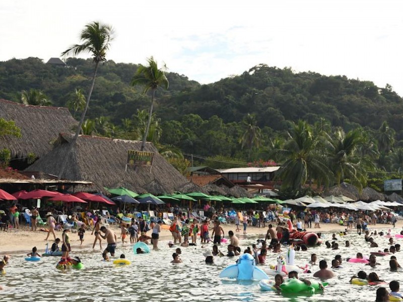 Mejoró el turismo en La Isla, reconoce restaurantera