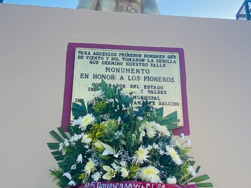 Memoria de pioneros por 105 Aniversario de SL