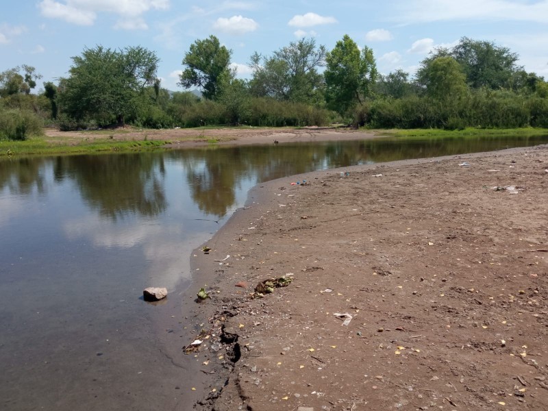 Menor pierde la vida ahogado en Río Fuerte, en San Miguel Zapotitlán