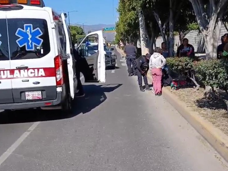 Menor resulto lesionada cuando cayo de la moto con madre