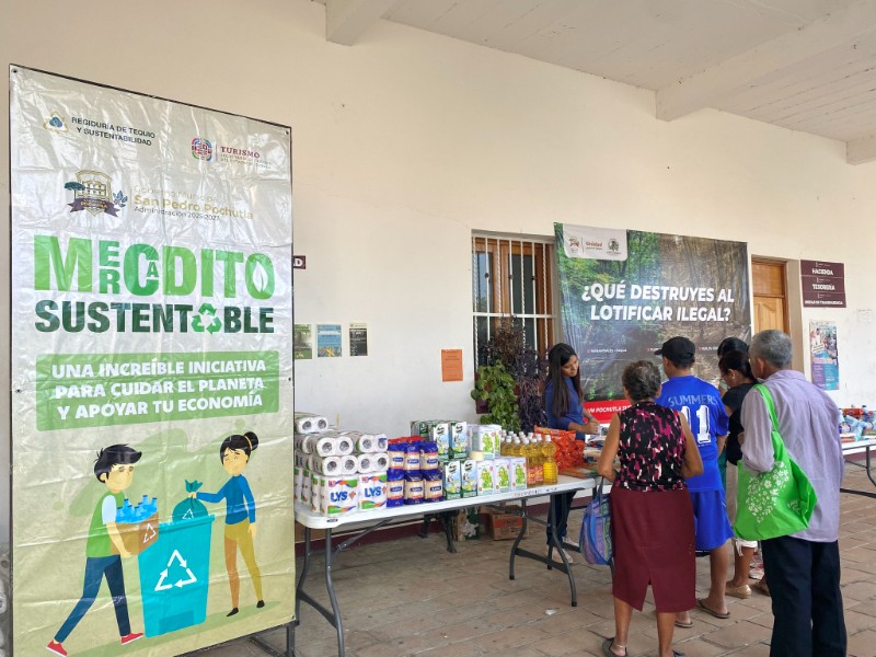 Mercadito Sustentable impulsa cuidado ambiental en Pochutla
