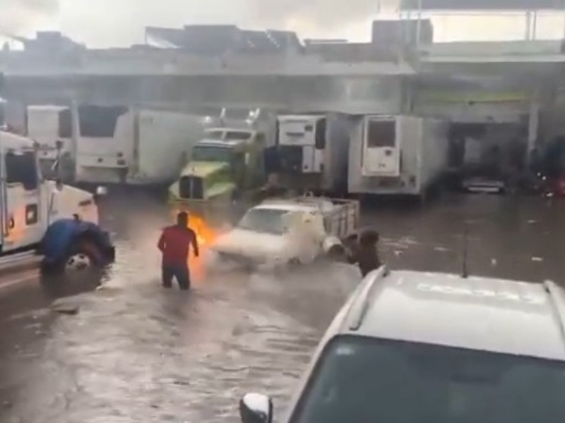 Mercado de Abastos sin afectaciones económicas tras lluvias e inundaciones