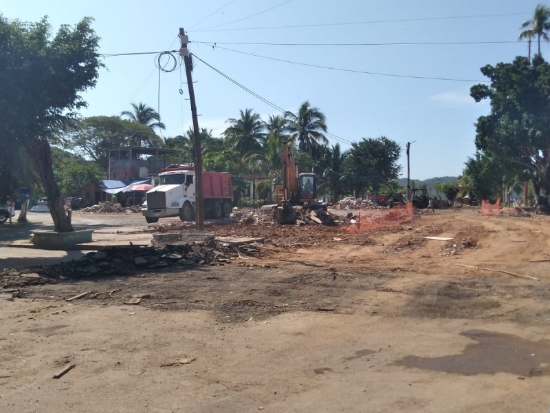 Mercado de artesanías playa Linda dará mejor imagen, opinan comerciantes