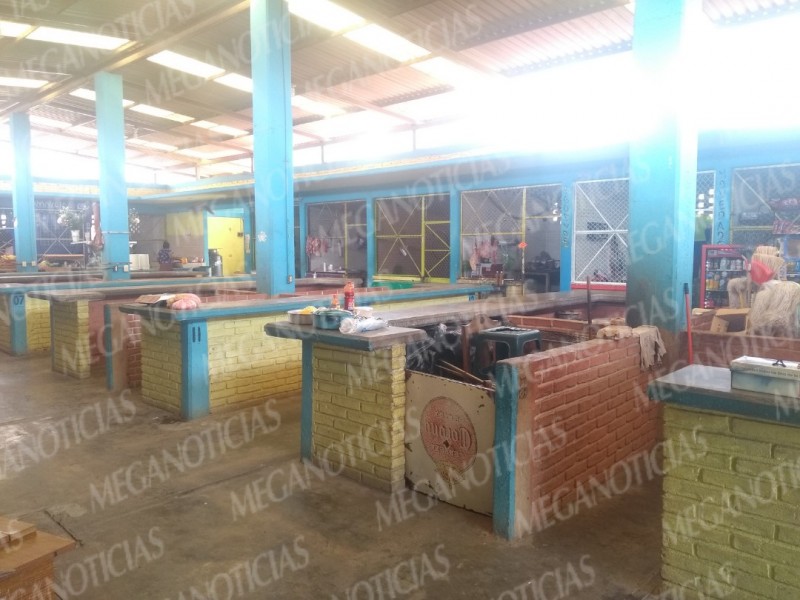 Mercado de San Pedro Huilotepec olvidado por locatarios