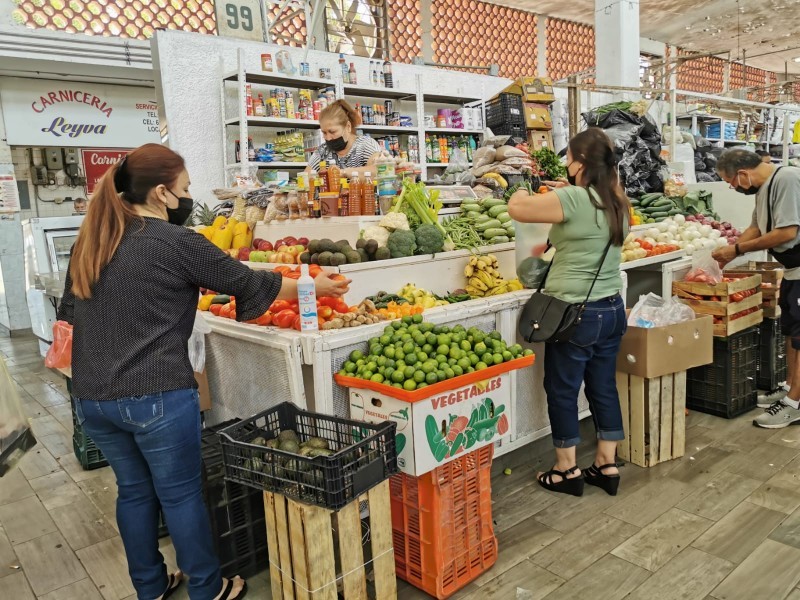 Mercado Independencia padece incremento en el precio de los insumos