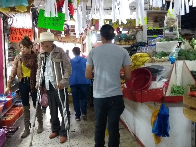 Mercado Juan Escutia amplía horario de atención