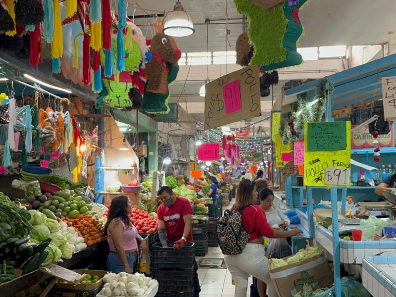 Mercado municipal mantendrá horario habitual en diciembre