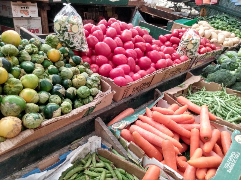 Mercados de Metepec mantienen medidas de prevención