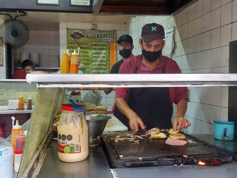 Mes patrio mejorará venta de antojitos mexicanos en un 20%