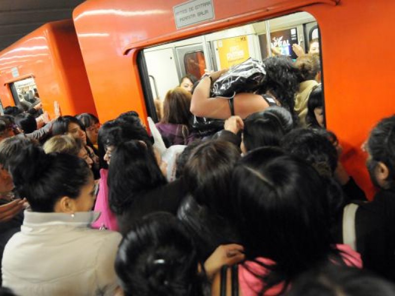 Metro reporta retrasos en líneas 12 y B
