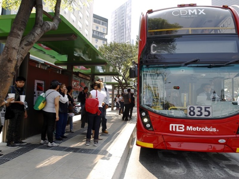 Metrobús ofrece servicio gratuito en jornada electoral