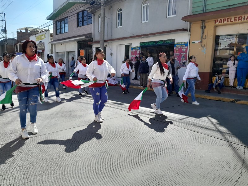 Mexicanos conmemoran, Día de la revolución Mexicana