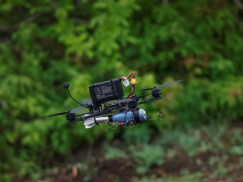 México descarta alerta por drones del narco en frontera