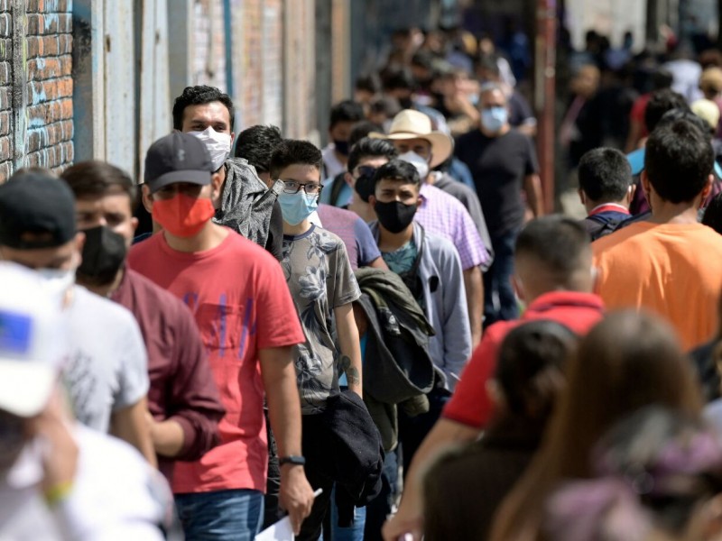 México rebasa las 324 mil muertes a causa de covid-19