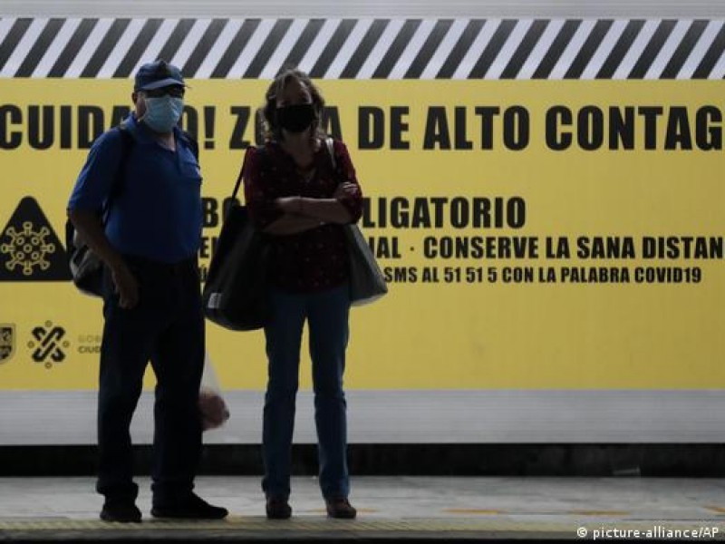 México registra 293 muertes por COVID-19