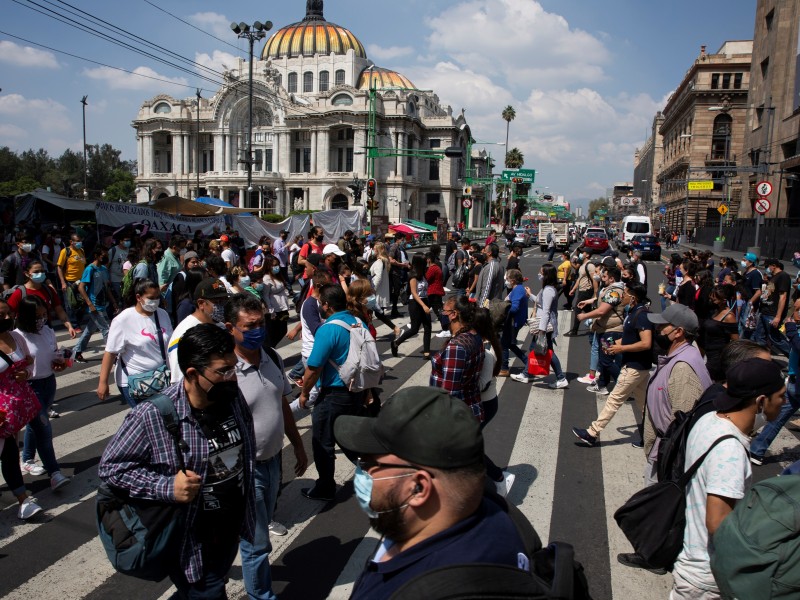 México reporta 348 nuevas muertes y 6.153 nuevos contagios