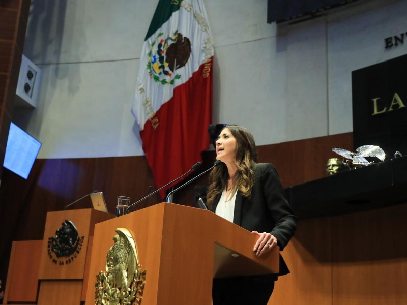 México tiene 50 mil cuerpos sin identificar, alerta Paloma Sánchez