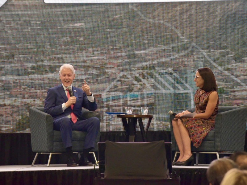 México tiene potencial para generar energías limpias: Bill Clinton