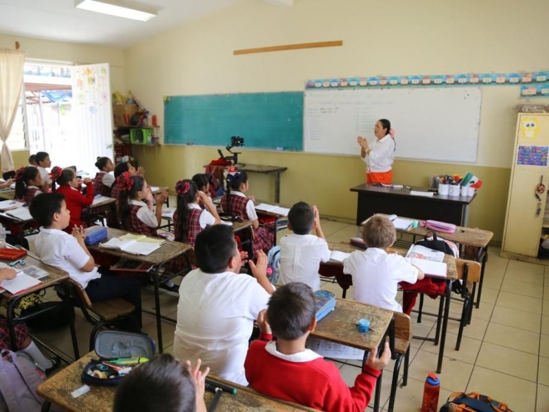 Michoacán; asignan plazas a docentes en más de 250 primarias