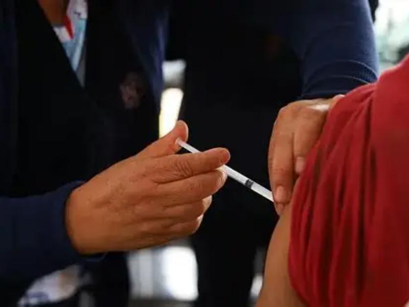 Michoacán recibe un millón 100 mil vacunas para reforzar campaña de invierno