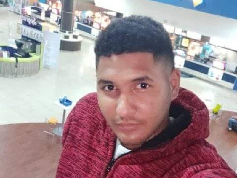 Migrante Cubano es buscado en Chiapas por su madre.