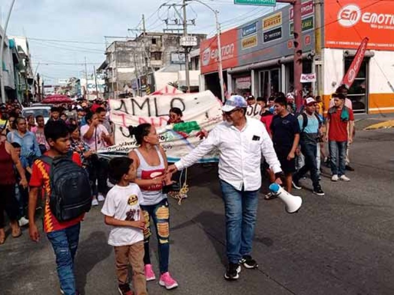 Migrantes continúan varados en Tapachula