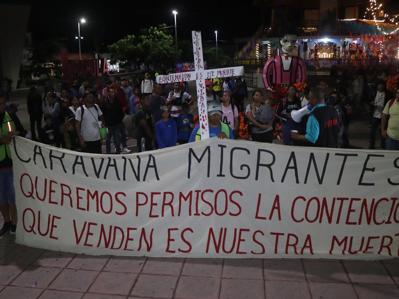 Migrantes forman una nueva caravana desde Chiapas