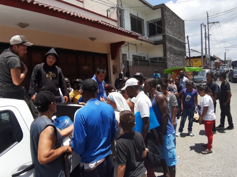 Zafarrancho entre migrantes en Tapachula por ayuda humanitaria