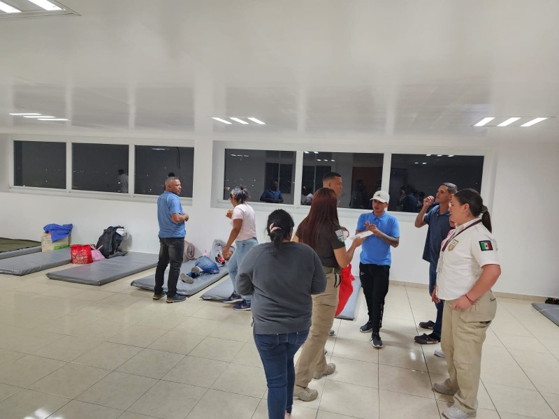 Migrantes rescatados en San Luis Potosí entregados al INM