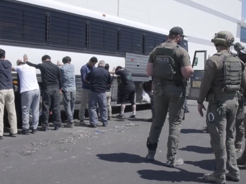 Migrantes surcoreanos regresan a su país