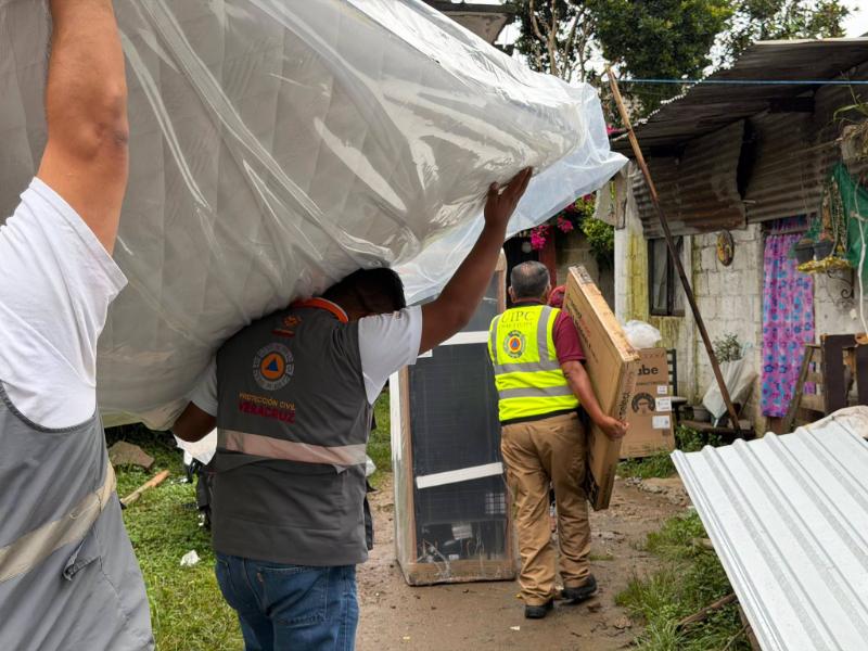 Mil damnificados por lluvias del 28 de septiembre en Xalapa