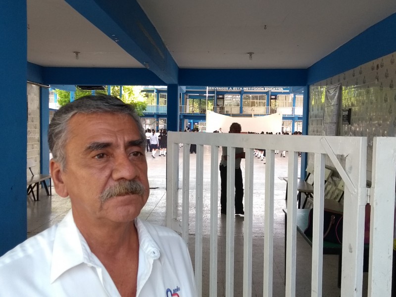 Miles de alumnos retornan a clases en Chiapas