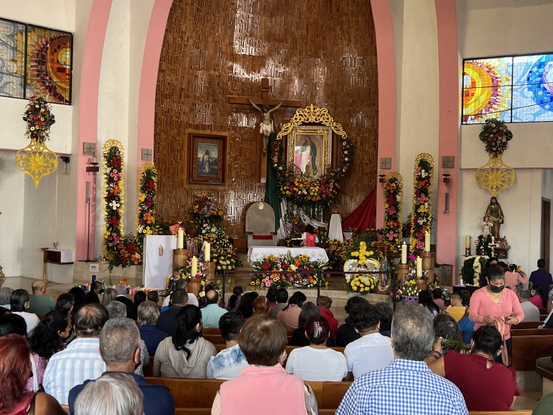 Miles de peregrinos arriban a la Basílica del Dique