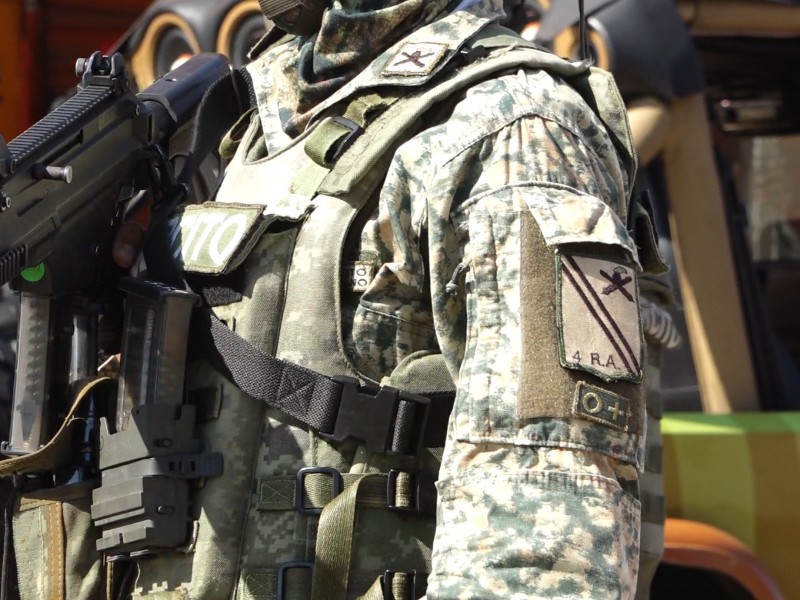 Militar resulta herido en Tepuche; es trasladado a hospital en Culiacán