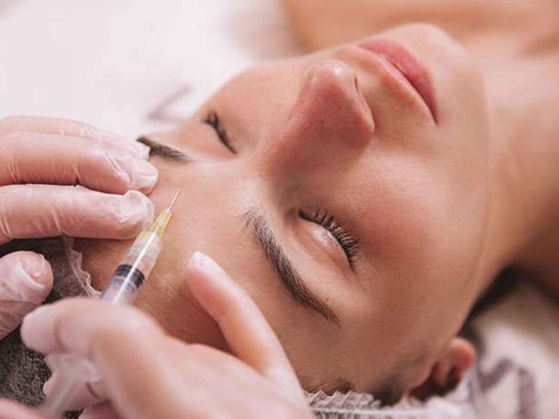 Modelado corporal con aceites: una práctica ilegal y peligrosa