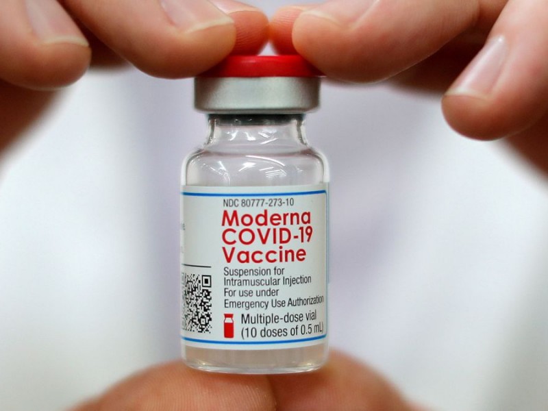 Moderna desarrollará vacuna contra nueva variante Omicron