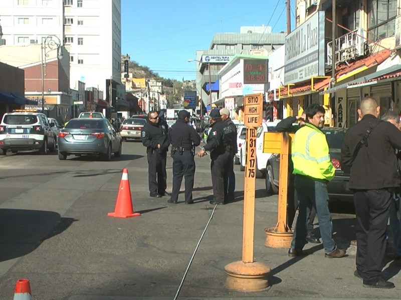 Modernizan sitios de taxis en el primer cuadro de Nogales.