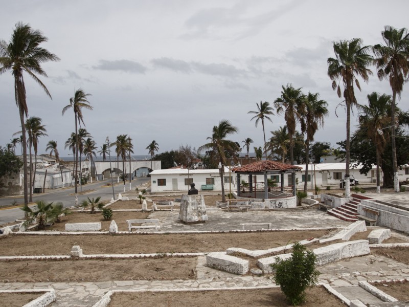 Modificación de aviones y ferris retrasan viajes a Islas Marías