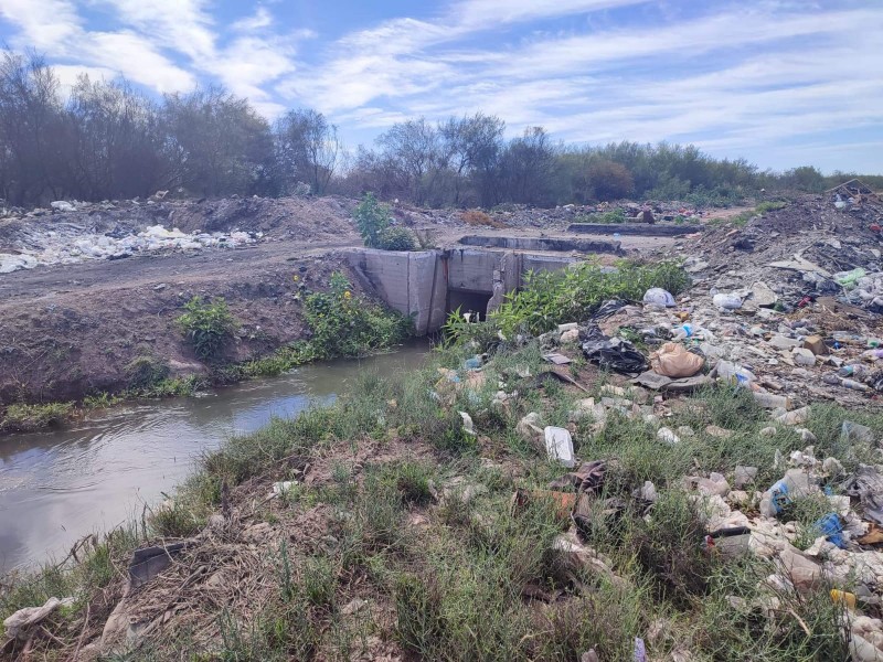 Módulos exhortan a denunciar a quien tire basura en drenes