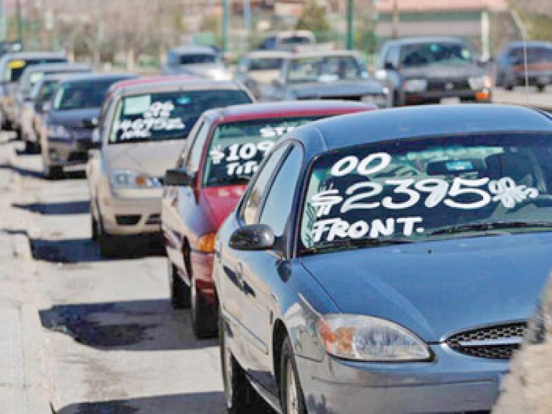 Módulos para regular autos chocolate cuentan con poco personal