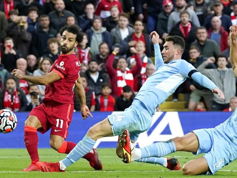 Mohamed Salah renovó con el Liverpool