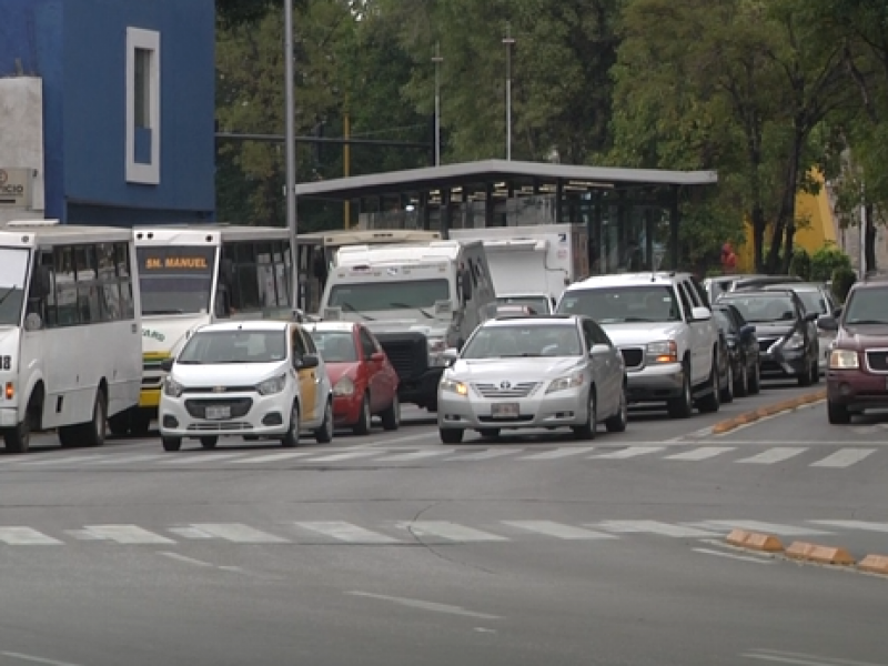 Molestia en poblanos por cambio de rutas