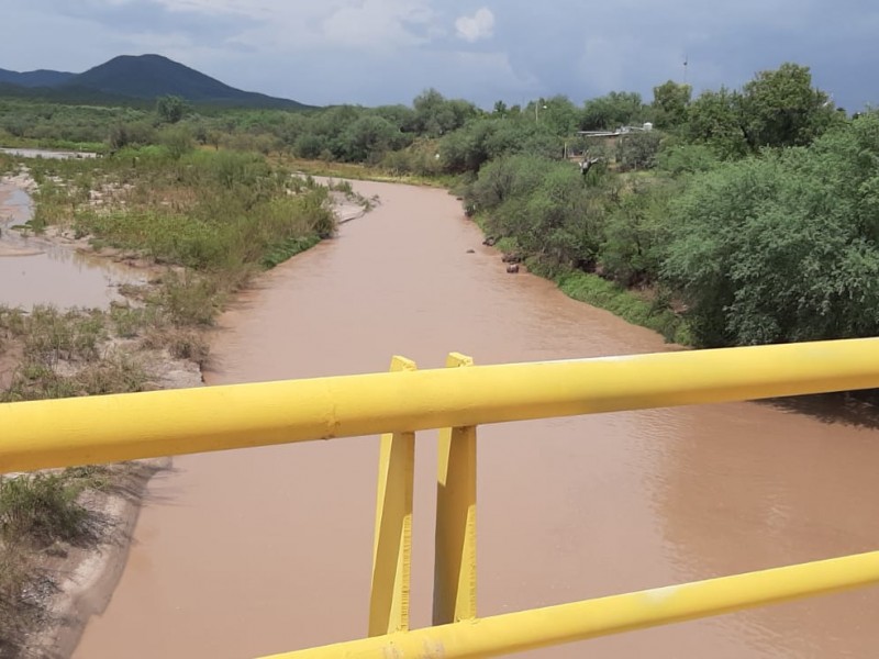 Monitorean presa Punta de Agua por crecimiento de arroyos