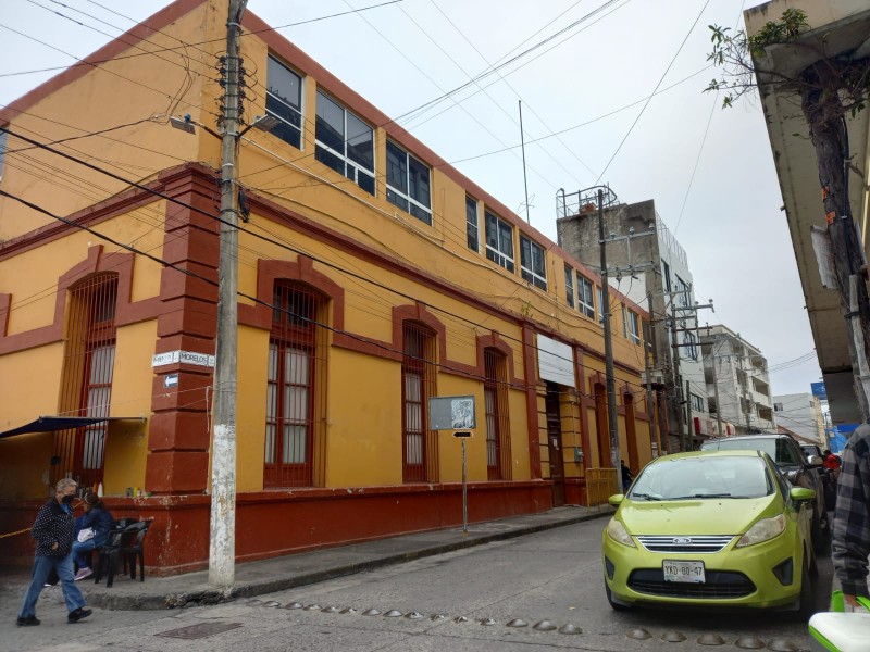 Monitorean síntomas Covid en escuelas