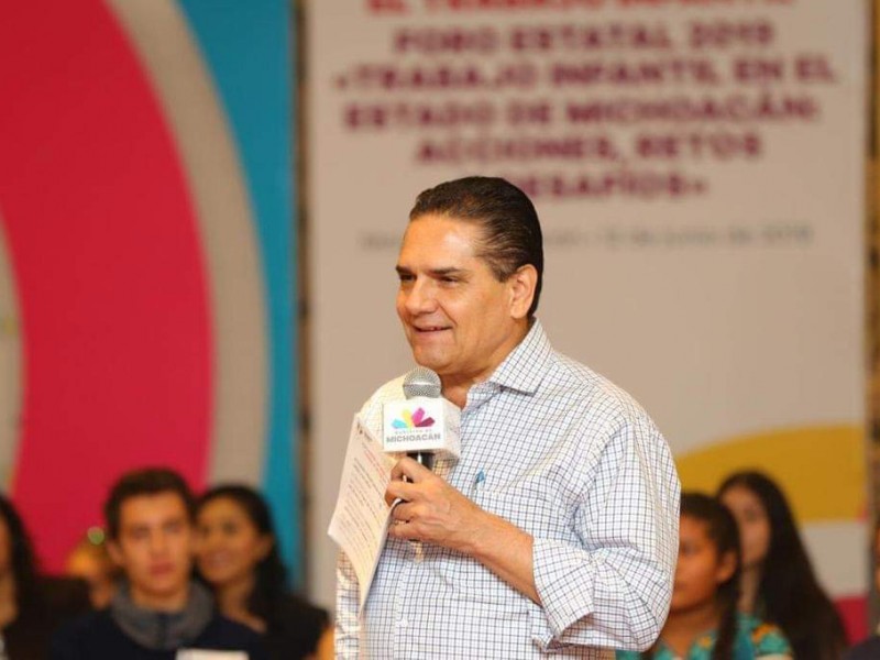 Montado y refriteado video de Gómez Arrieta: Gobernador