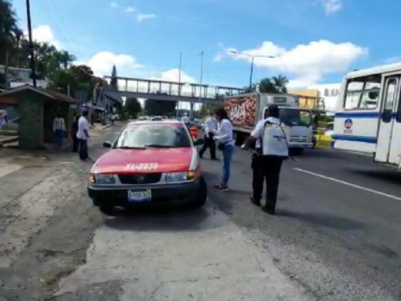 Montan operativo para reforzar filtros sanitarios en Xalapa