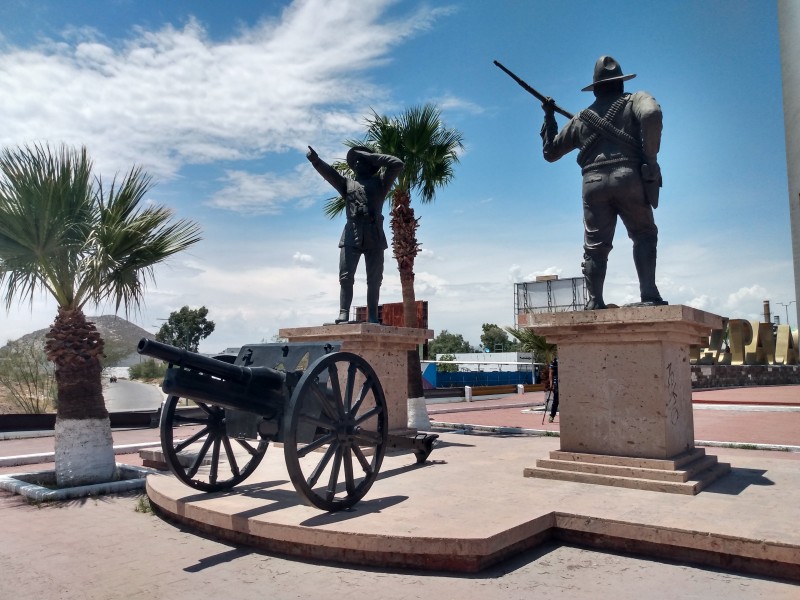 Monumentos cuentan la historia de Gómez Palacio